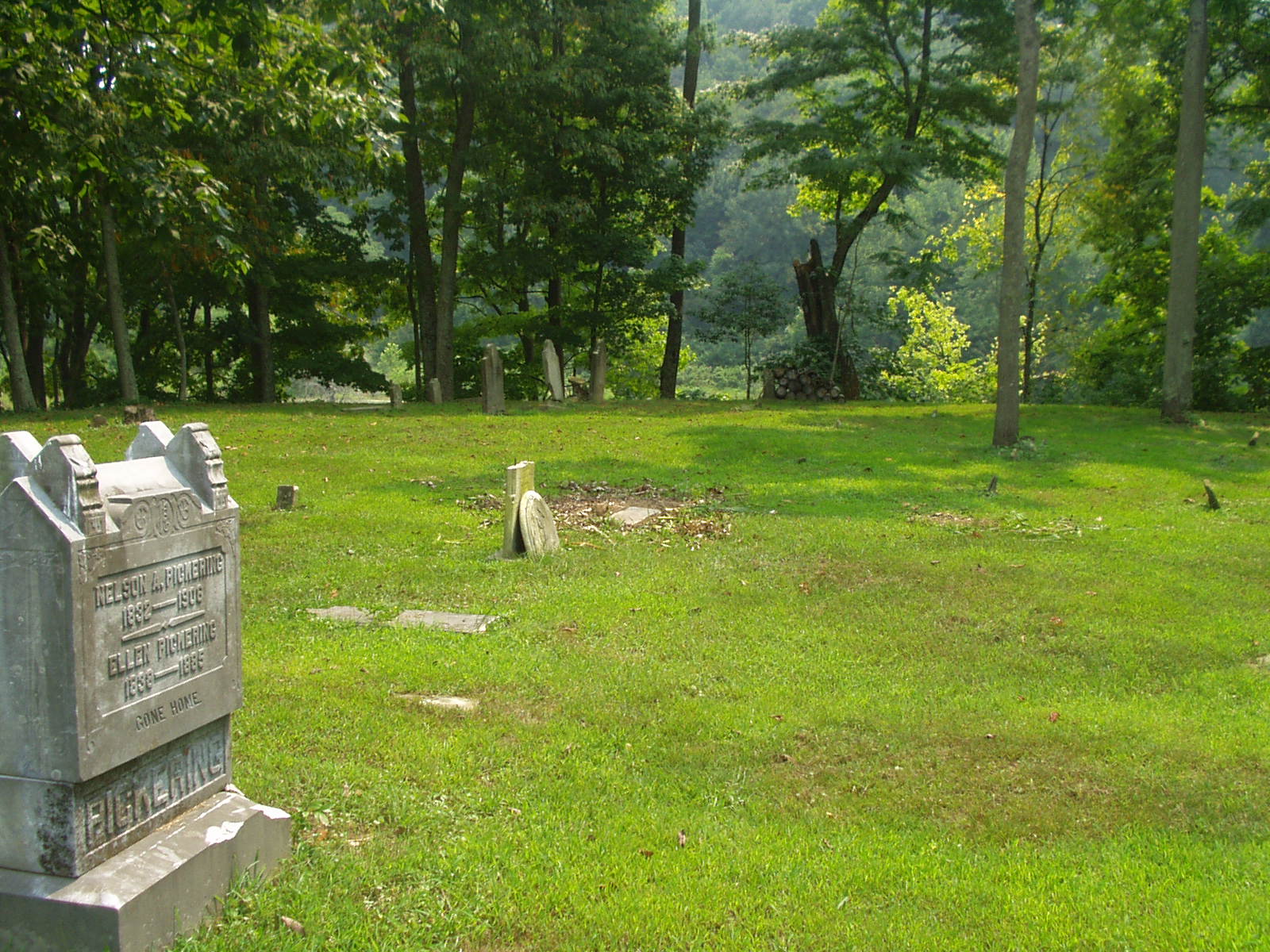 Pickering Cemetery, Wirt County, West Virginia